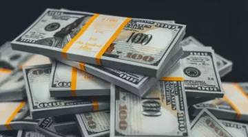 تغيرات جديدة في أسعار الدولار مقابل الجنيه المصري خلال تعاملات الجمعة 13 مارس